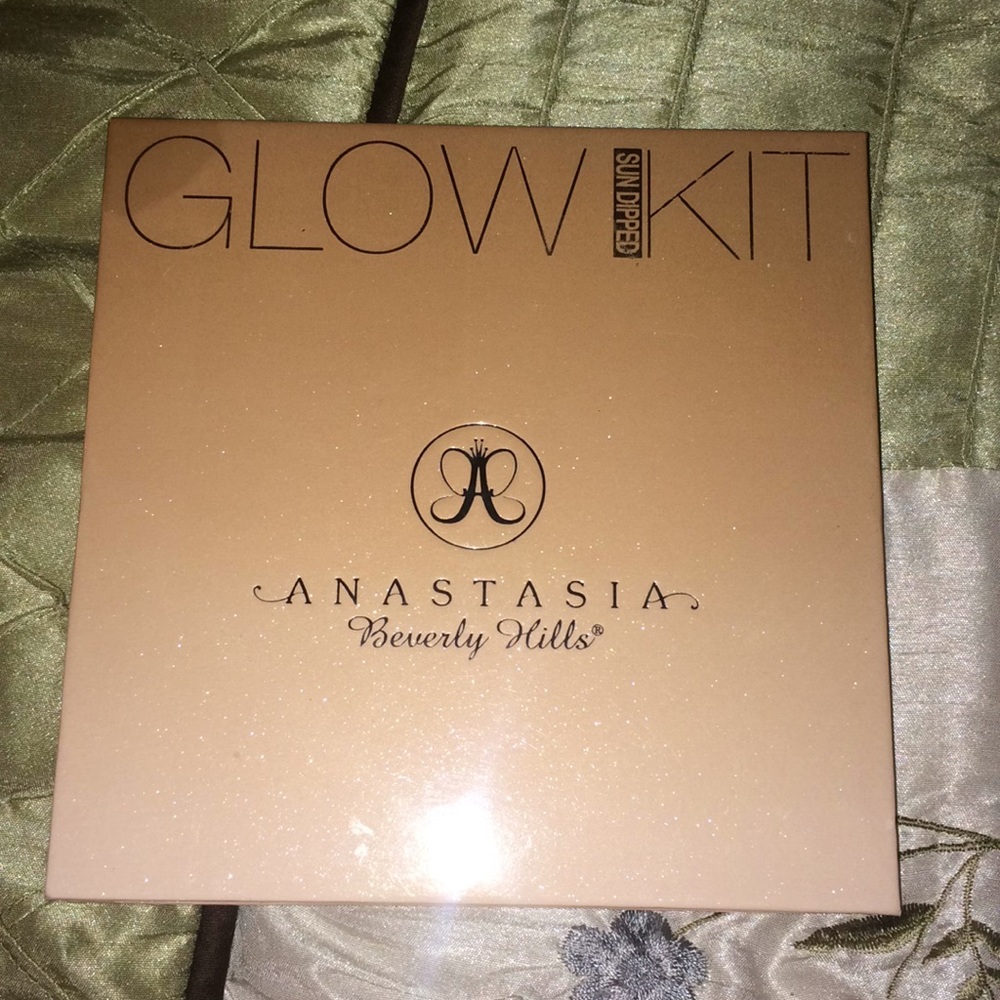 ABH GLOW KIT